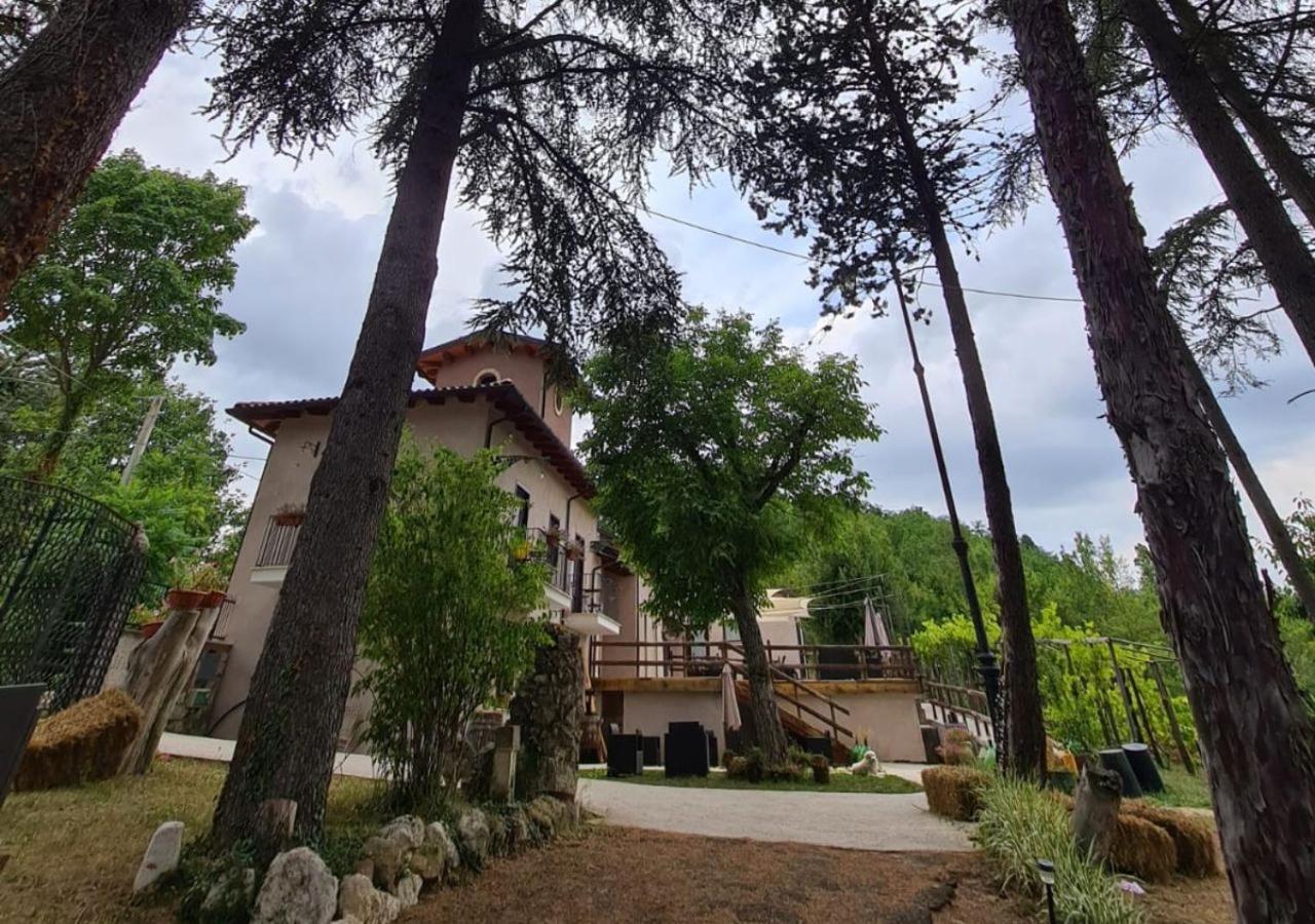 "Il Casaletto" Agriturismo Moderno, Vista Panoramica E Cibo Spettacolare- Scurcola Marsicana Villa Exterior photo